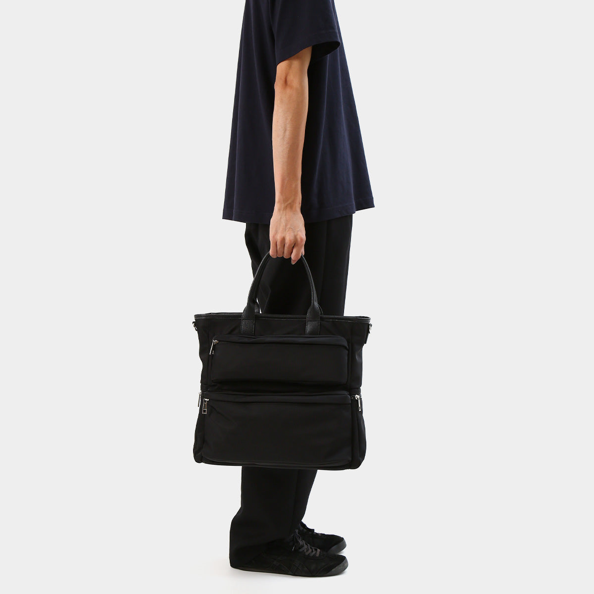 リゼ・ヘルエスタ ワイドポケットヘルメットバッグ