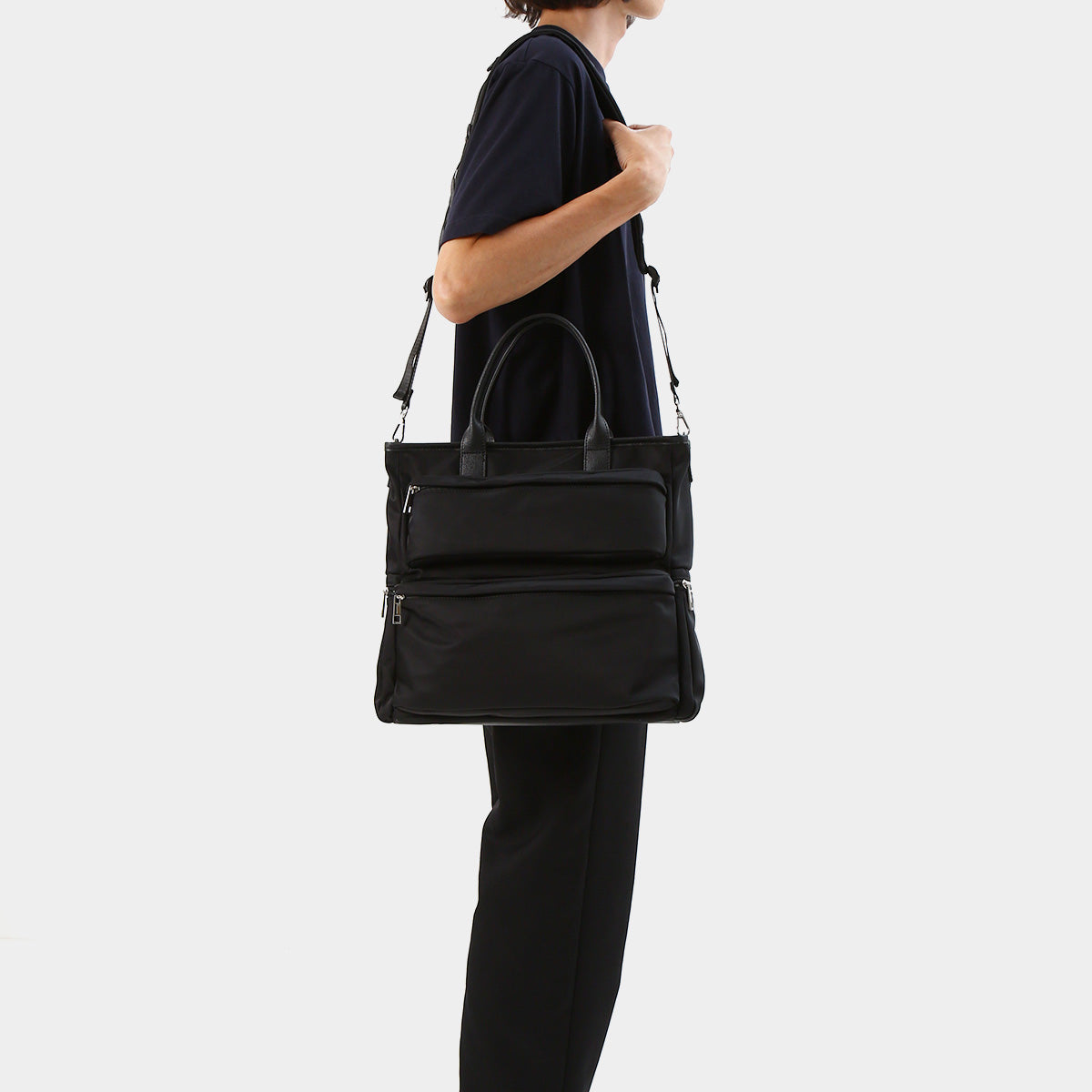 リゼ・ヘルエスタ ワイドポケットヘルメットバッグ