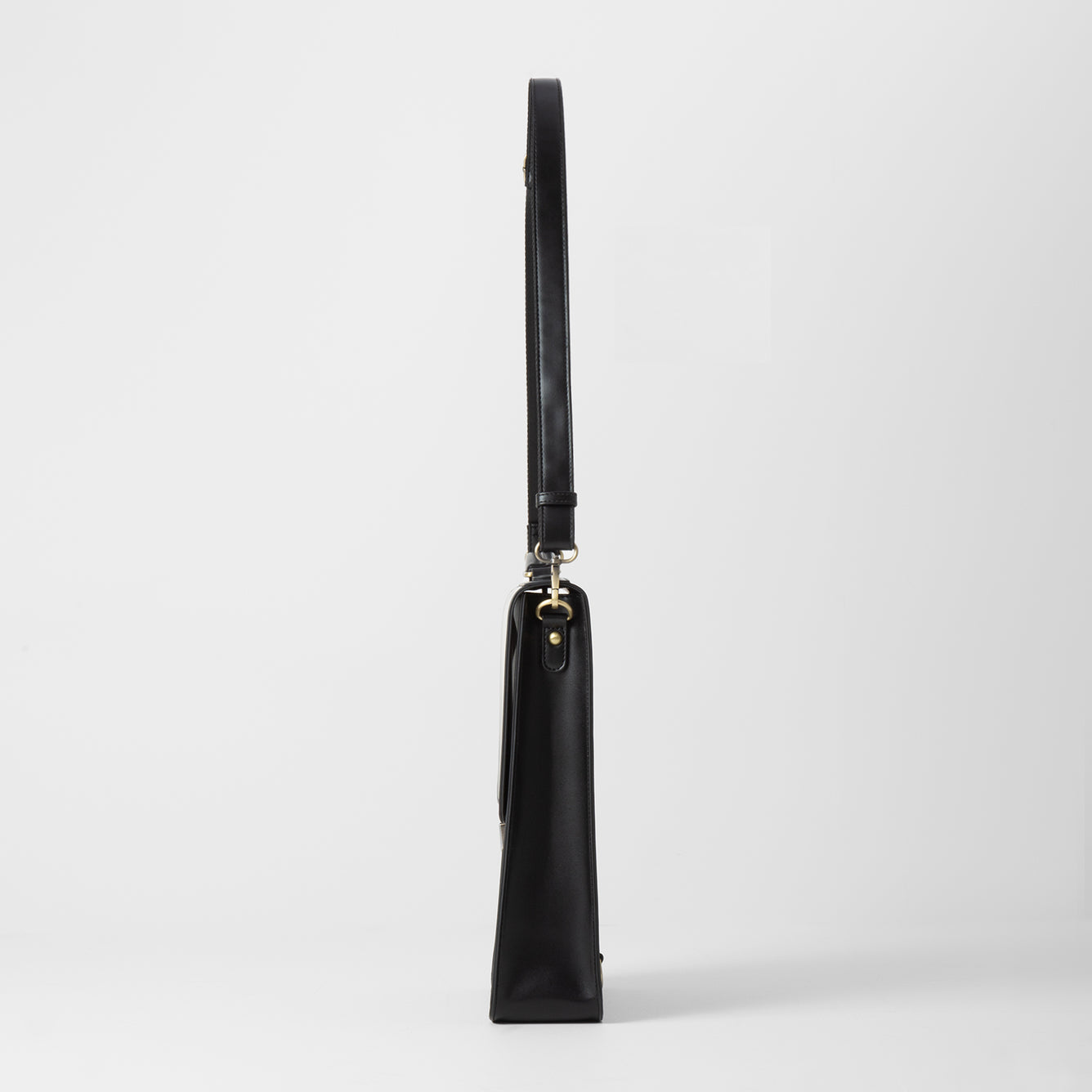 天宮こころ サッチェルバッグ