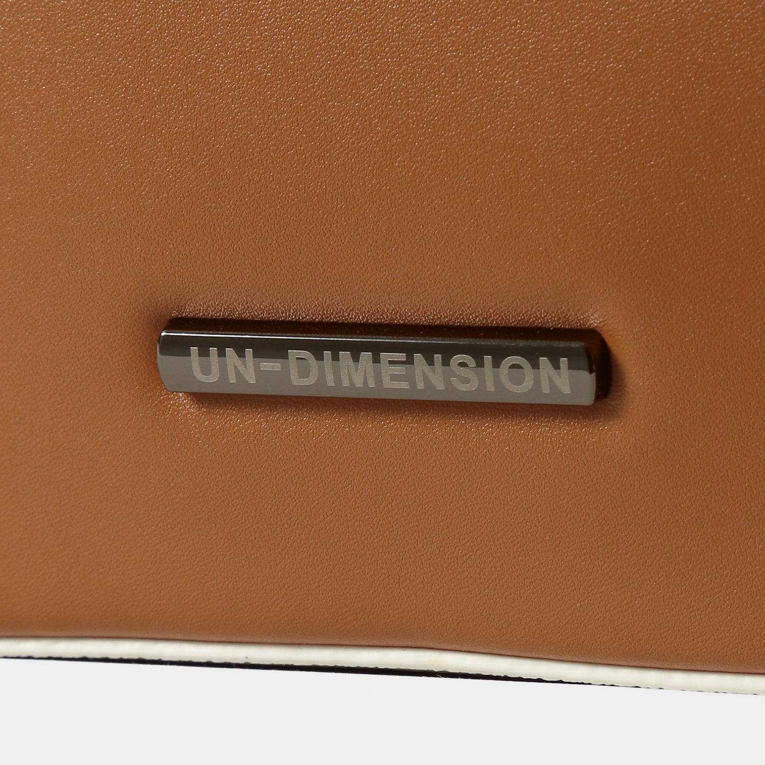 加賀美ハヤト バイカラースリムボストンバッグ