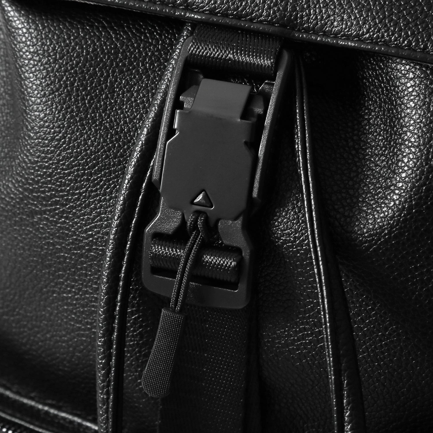 加賀美ハヤト フラップポケットパック