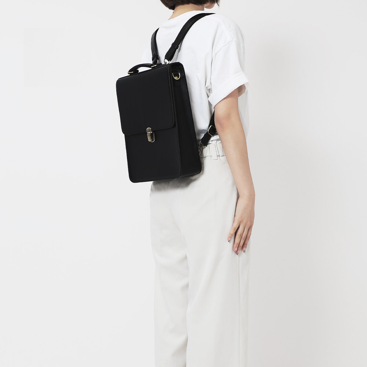 天宮こころ サッチェルバッグ