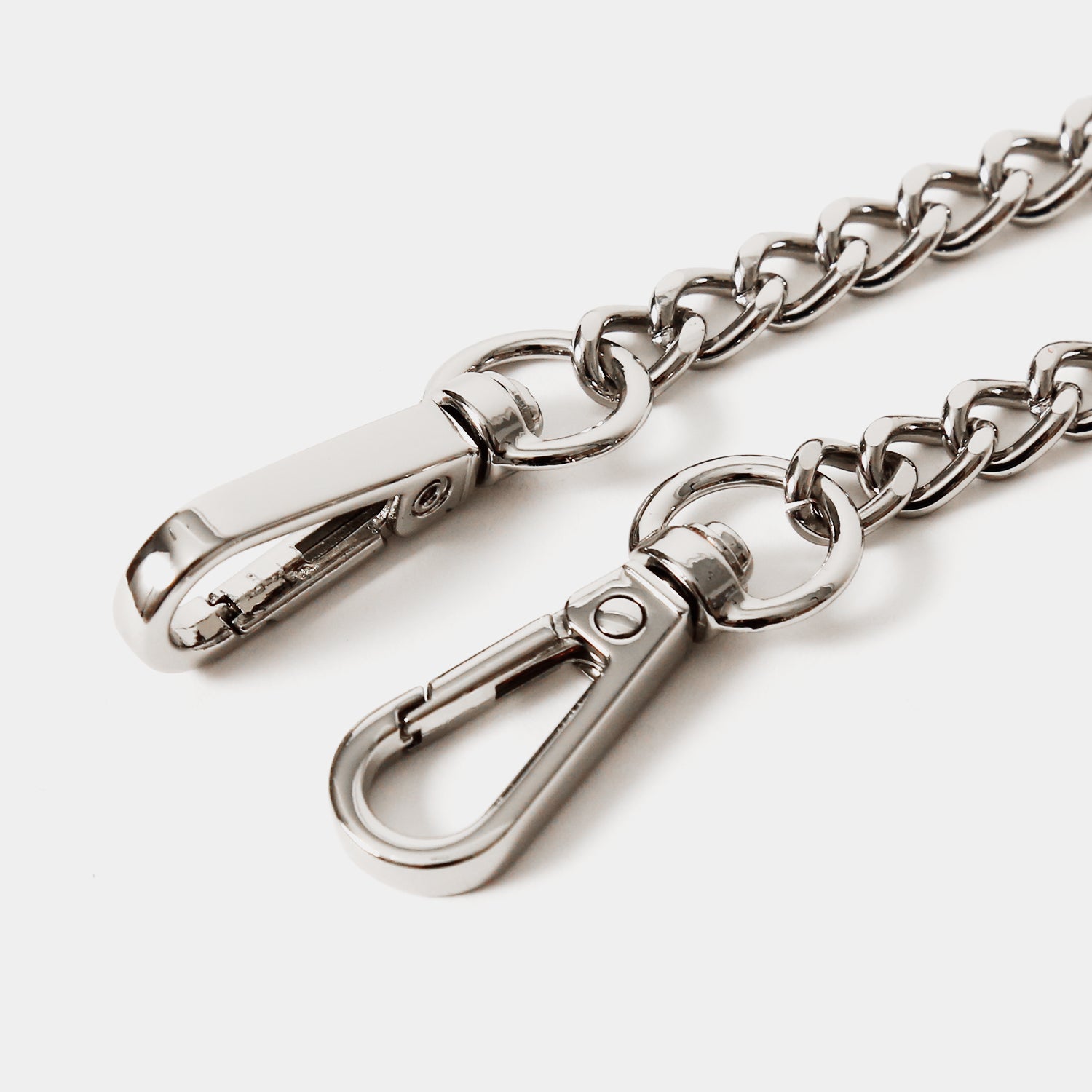 魔界ノりりむ ハートチェーンバッグ