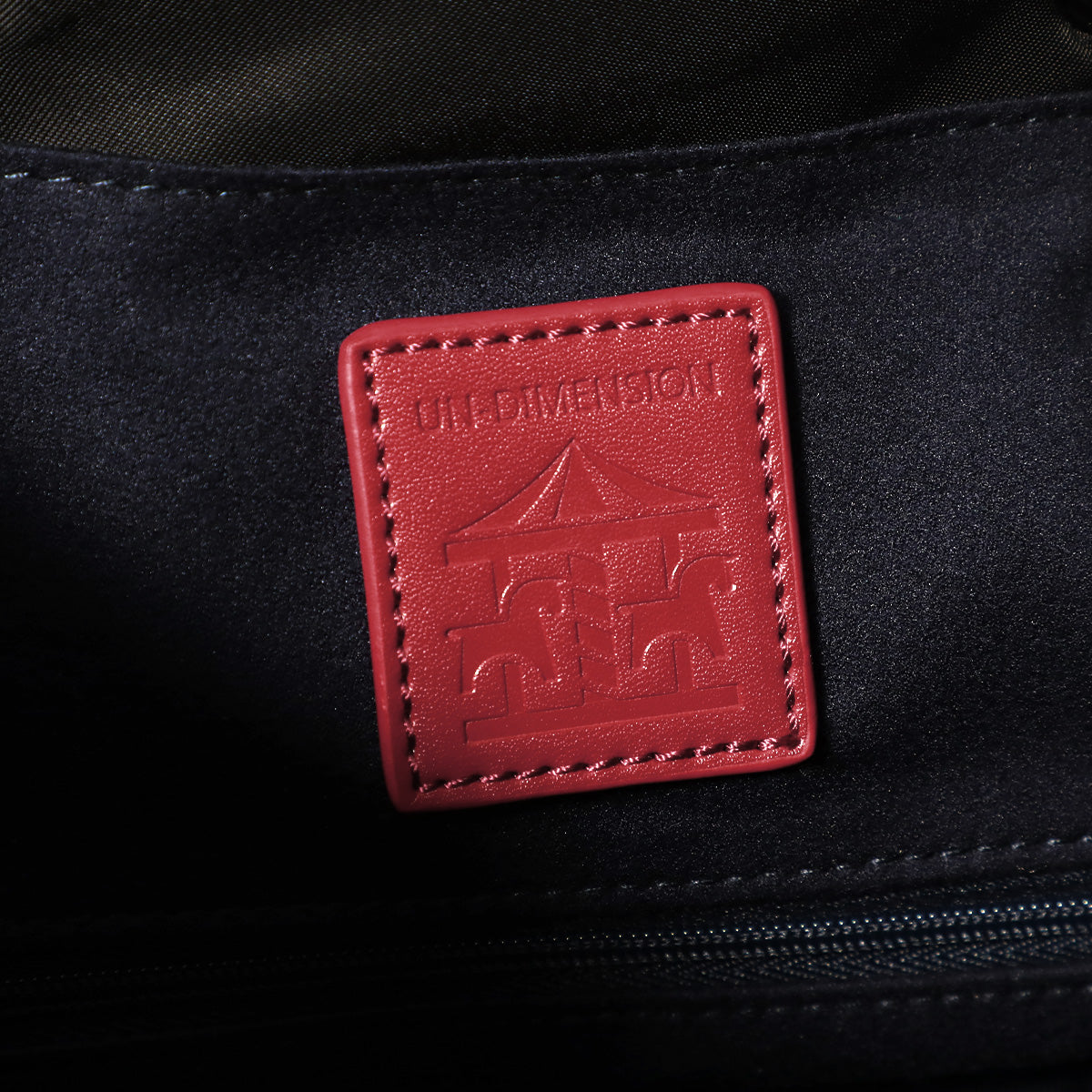 フレン・E・ルスタリオ フラップバックパック