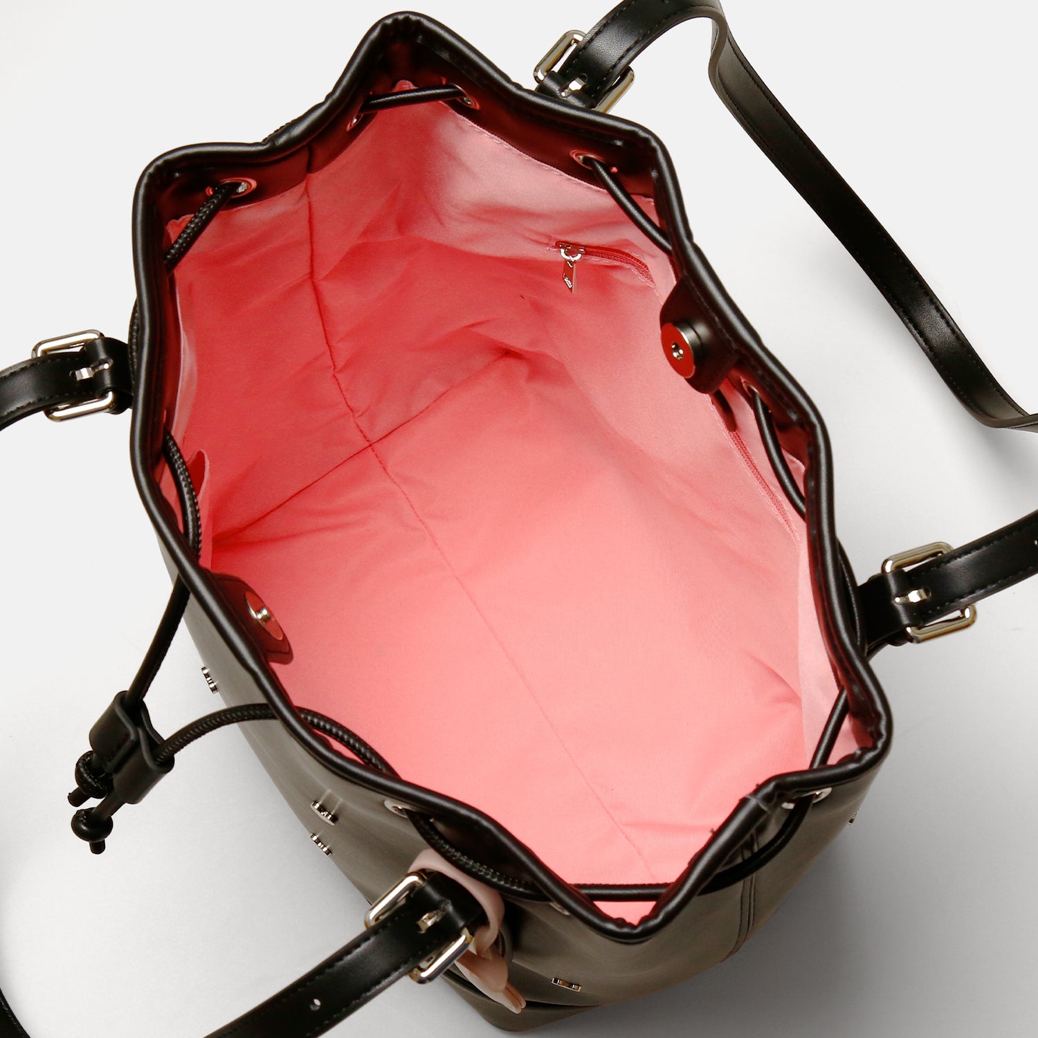 魔界ノりりむ ハートスタッズバケットバッグ