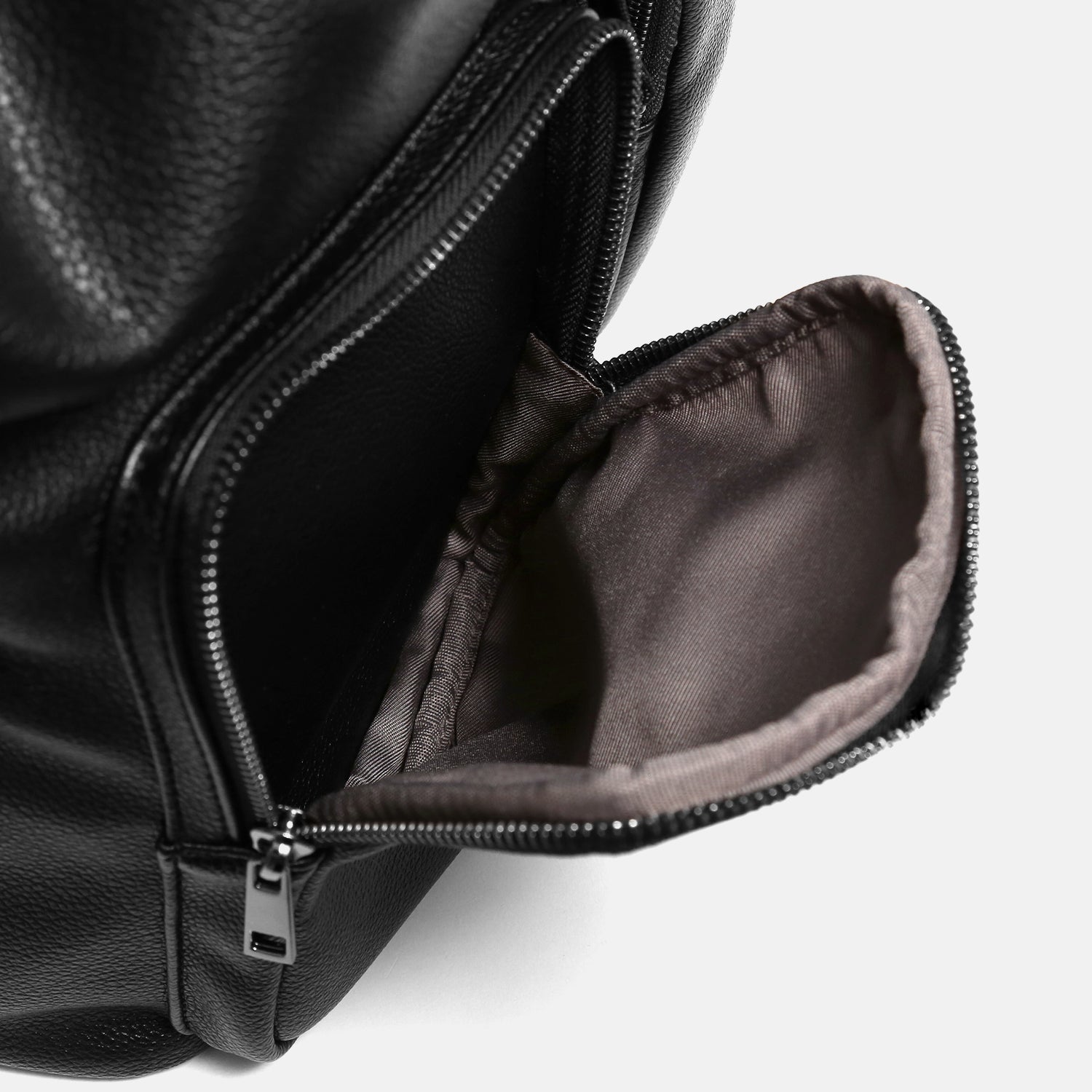 加賀美ハヤト フラップポケットパック