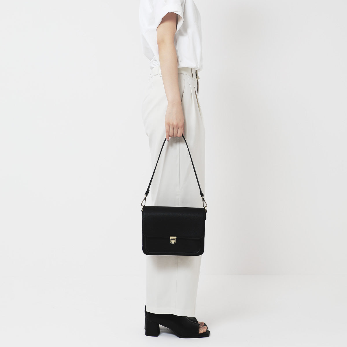 天宮こころ 2wayショルダーバッグ